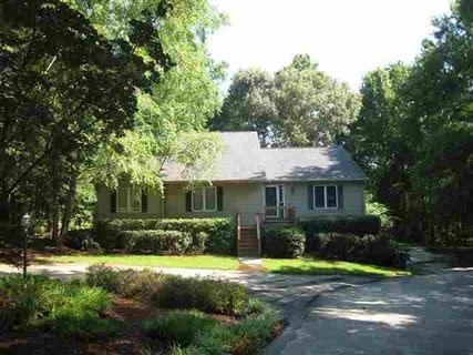 312 Paradise Circle