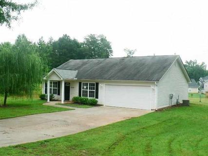 1233 Massey Road sold home in Massey, Pendleton, SC