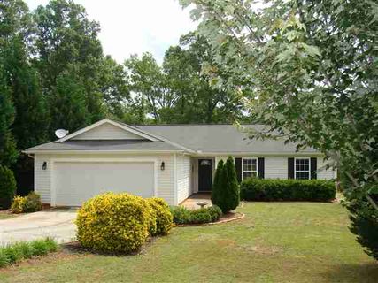 1004 Kings Mill Court
