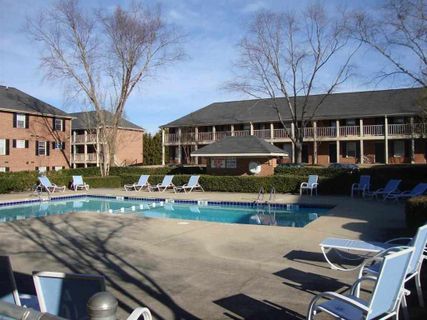 250 Elm Street 221 Riverbank Commons