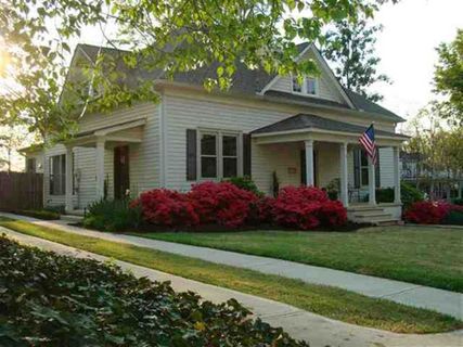 211 N B Street sold home in Northside, Easley, SC
