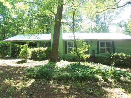 215 Evergreen Drive