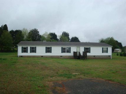 132 Arabian Way