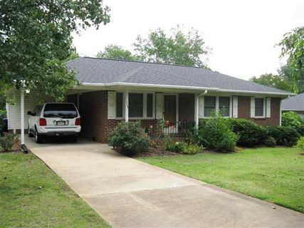 2705 Chestnut Drive sold home in Laurel Hills, Anderson, SC