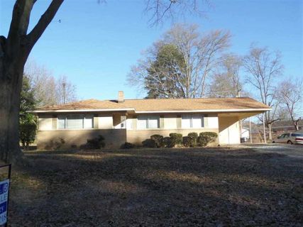 2503 Poplar Lane