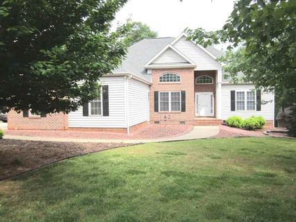 1504 Natures Trail