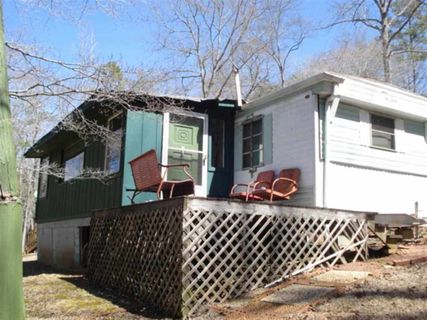 217 Lakeview Drive