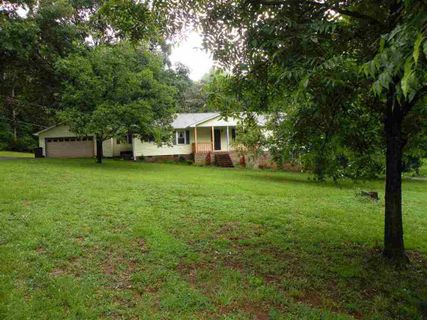 1029 Dickerson Road