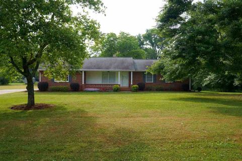 2203 Karen Lane
