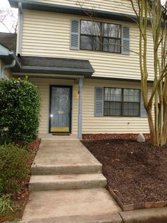 705 Autumn Oaks