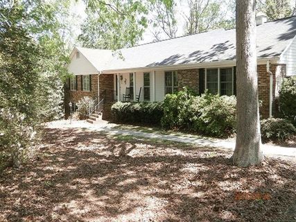 104 Hyde Lane