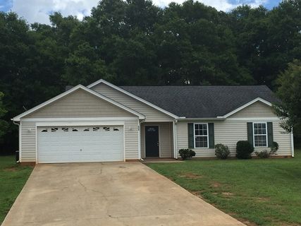 112 Wild Turkey Road sold home in Wild Turkey Estates, Williamston, SC