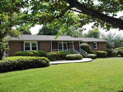 2004 Karen Drive