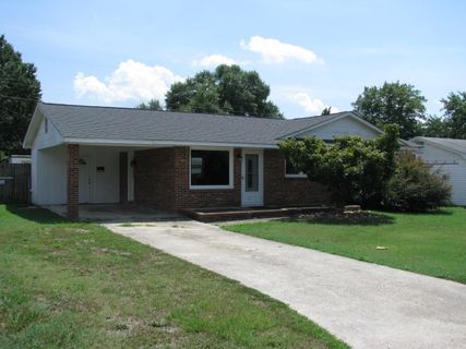 107 L Street