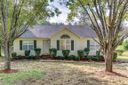 319 Park West Circle sold home in Easley, SC