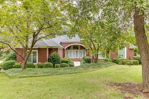 123 Planters Drive sold home in Papa's Plantat, Seneca, SC
