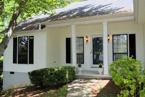 104 Shorecrest Drive Lakewood Estates at Lake
