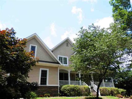 117 South Oak Pointe Drive sold home in South Oak Point, Seneca, SC