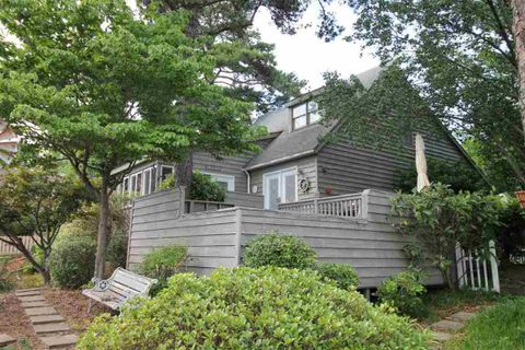 312 Harbor Drive