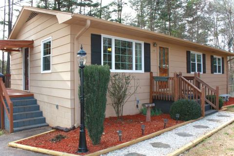 28 Bluebird Court sold home in Edgewood Estate, Walhalla, SC