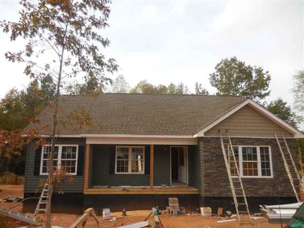 328 Amsterdam Road