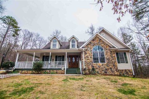 Previously sold for $266,000