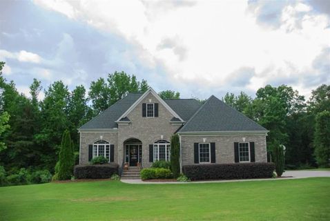 109 Topsail Drive