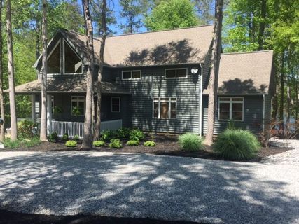 133 Moonlight Drive