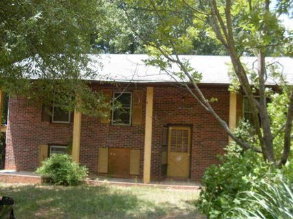 316 Camelot Drive sold home in Camelot, Starr, SC