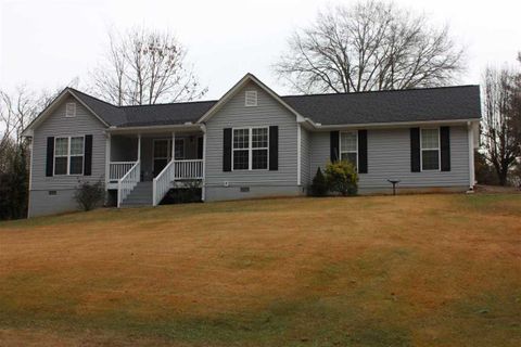 712 N Greenwich Drive