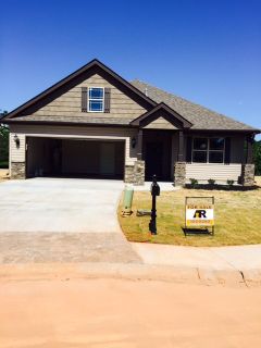 340 Linden Hall Lane sold home in Linden Hall, Easley, SC