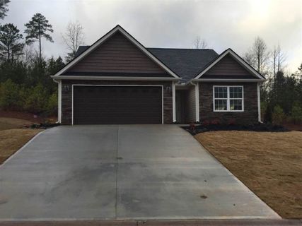 131 Gallant Lane