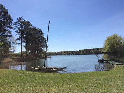 175 Sycamore Lane sold home in Rivoli Lakeside Estates, Westminster, SC