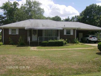 4 Daniel Avenue