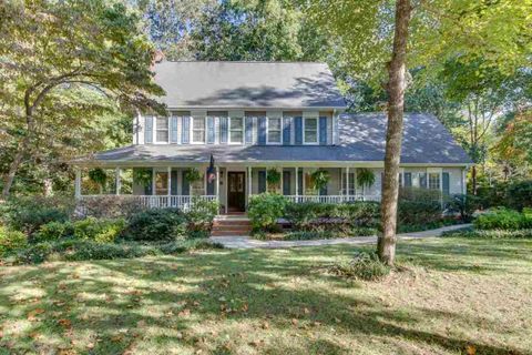 102 Royal Fern Lane