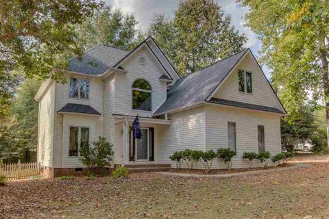 303 Shadow Oaks Drive