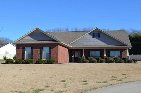 118 Baybrooke Lane