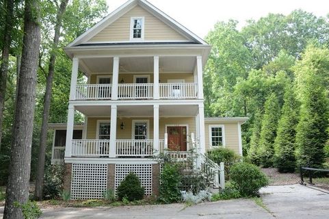 132 Old Compton