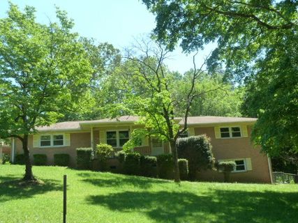 1404 Iroquois Drive