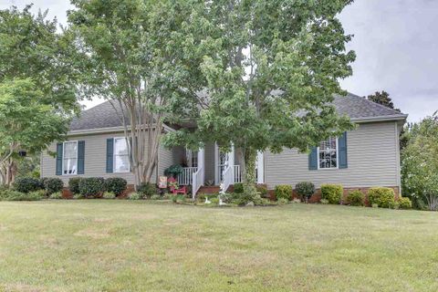 109 Hallmark Lane