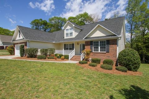 105 Amberwood Drive