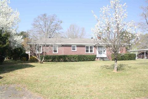 7 Poplar Street sold home in Hillcrest Heights, Honea Path, SC