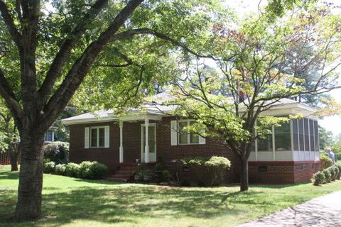 1422 Hilltop Drive