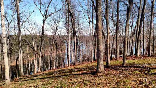 Lt 14 Stone Cove sold home in The Oaks At Lake Keowee, Seneca, SC