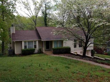 110 Shorecrest