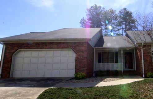 1626 Sandy Hollow