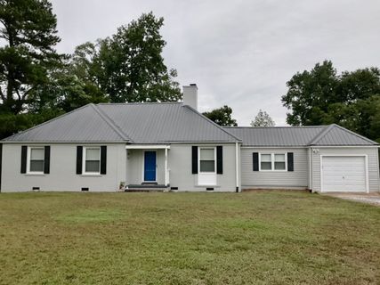 223 Broadway Lake Road