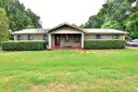 601 W Springwood Drive sold home in Seneca, SC