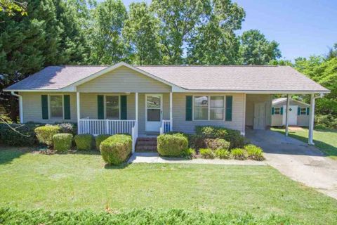 103 Dellwood Circle