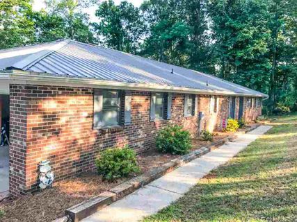 404 Saluda